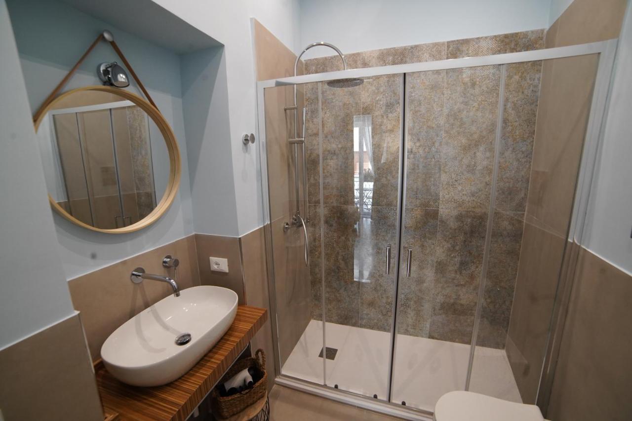 Domus Maqueda Bed & Breakfast Palermo Exterior photo