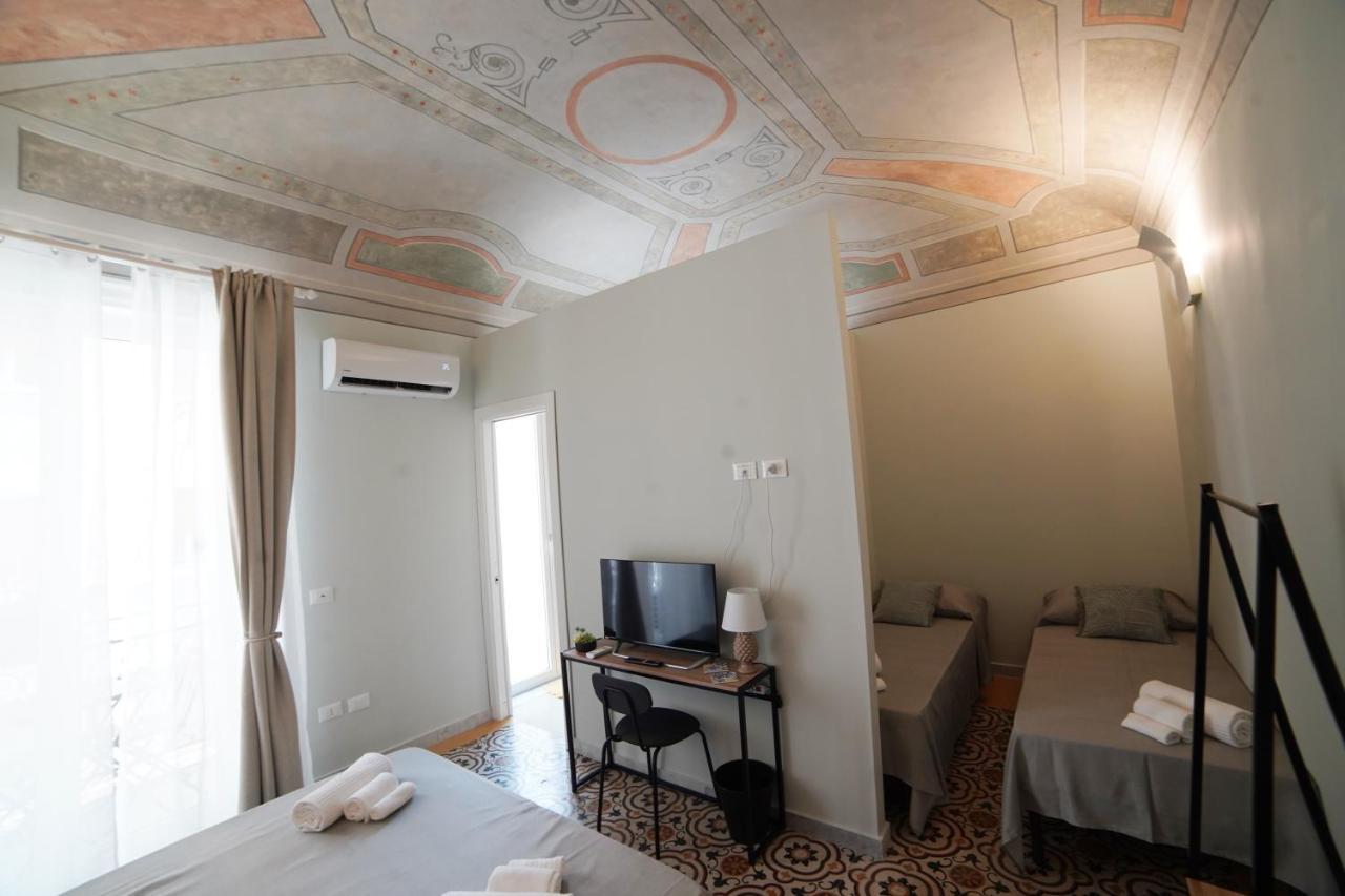 Domus Maqueda Bed & Breakfast Palermo Exterior photo